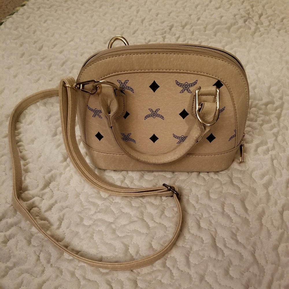 Cute purse for sell